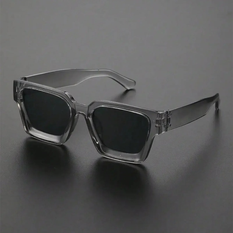 Street Fashion Photography - Lunettes de soleil unisexes en plastique