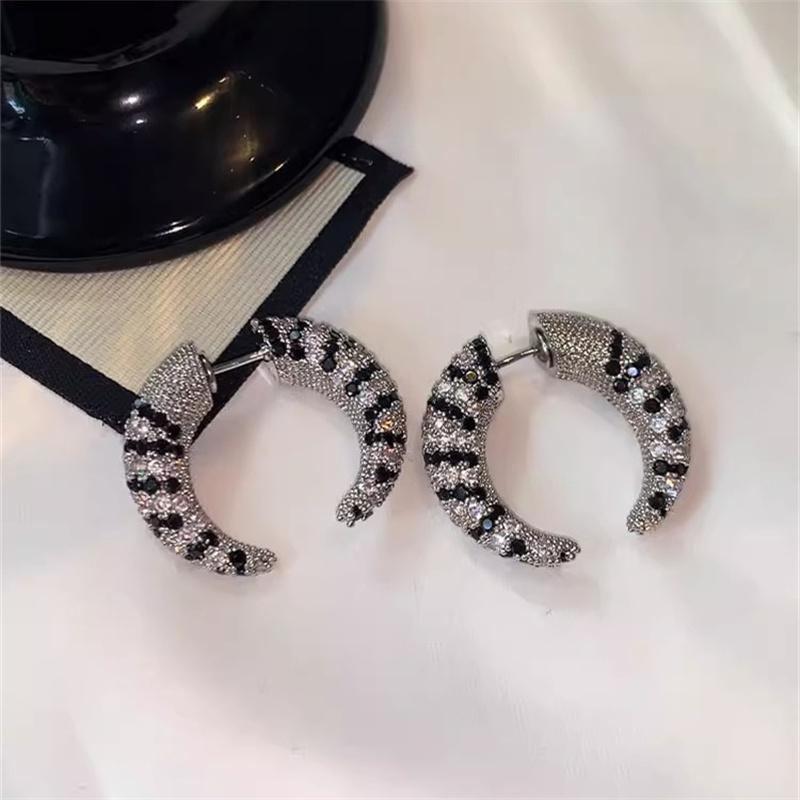 Street Fashion Earrings - Boucles d'oreilles Vintage en corne de