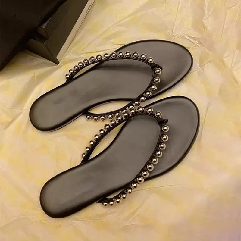 Nouvelles tongs d'été 2026 pou - Street Fashion Walk avis et prix