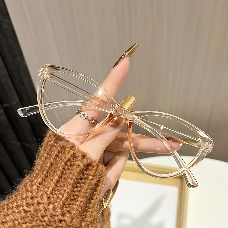 Lunettes de mode œil-de-chat p - Street Fashion Photography avis et prix
