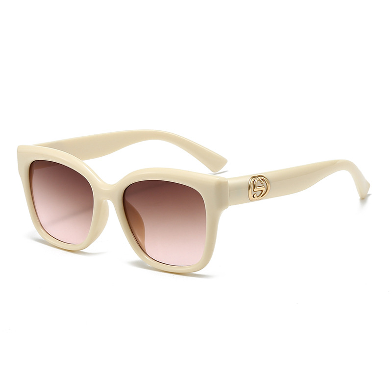 Lunettes rétro minimalistes de - Street Fashion Photography avis et prix