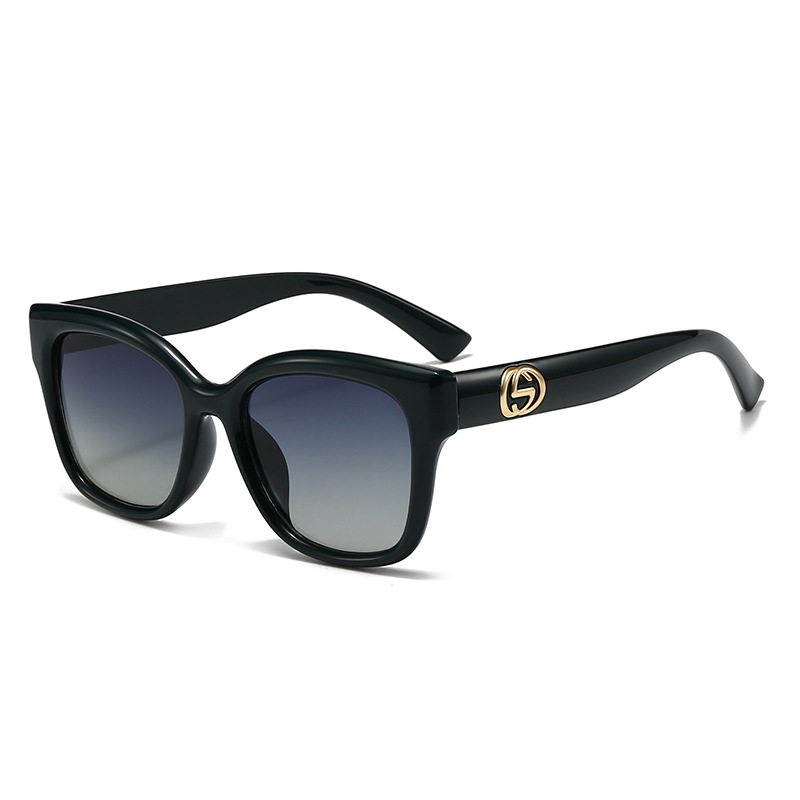 Lunettes rétro minimalistes de - Street Fashion Photography avis et prix