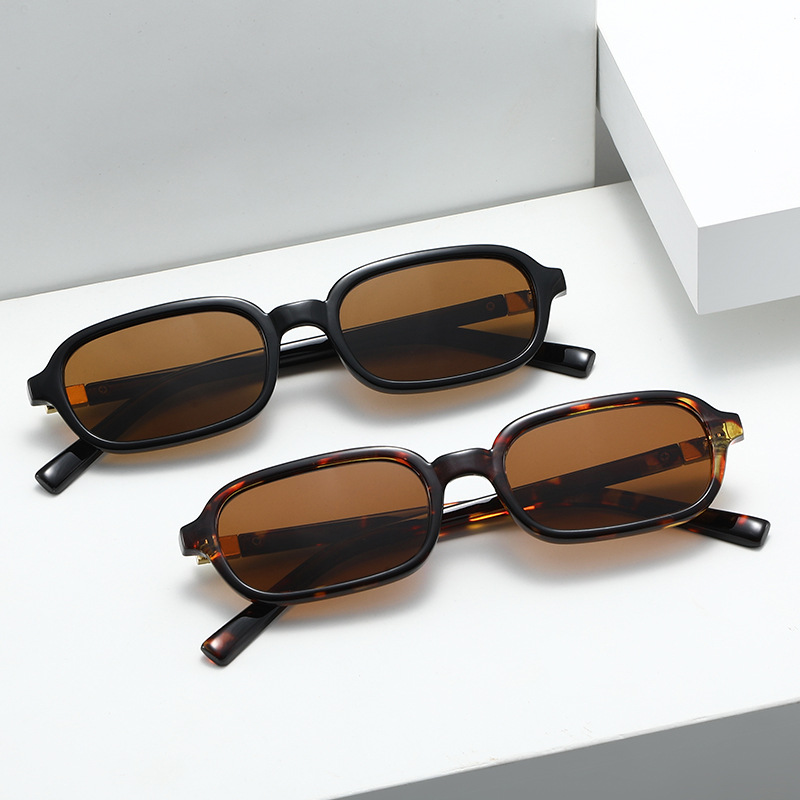 Nouvelles lunettes de soleil c - Street Fashion Photography avis et prix