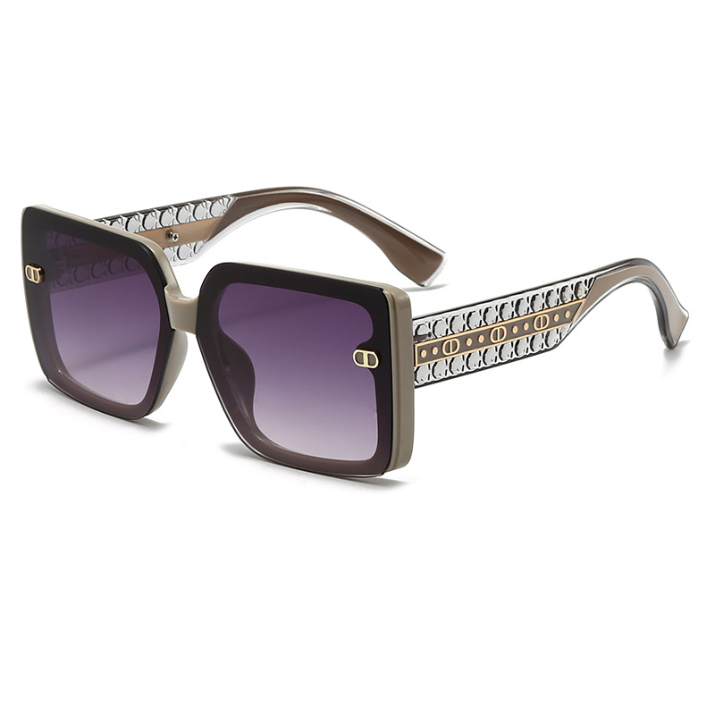 Lunettes rétro minimalistes à  - Street Fashion Photography avis et prix