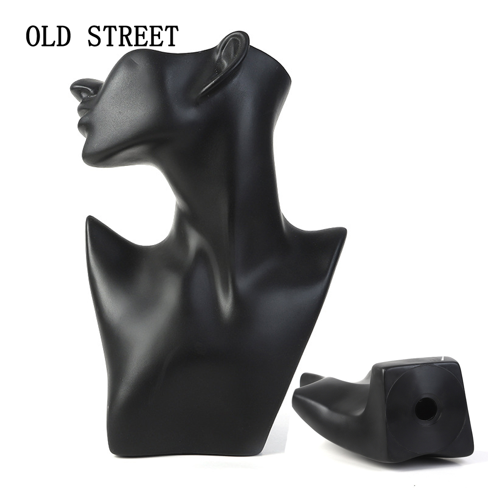 Tête de mannequin en plastique - Street Fashion Earrings avis et prix